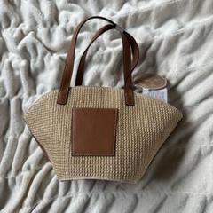 カゴバッグ　新品　talbyyumi 白 かごバッグ　ショルダーバッグ yumi 新品☆しまむら☆yumi☆yumiさん☆tal. by yumi. カゴバッグ