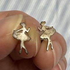 バレリーナピアス　シルバー