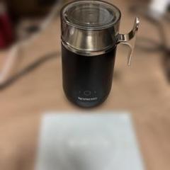 C30BK カプセル式エスプレッソマシン Essenza Mini
