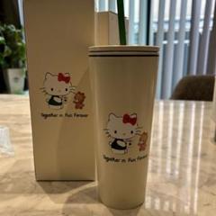 台湾限定！スターバックス　ハローキティ　50周年　コラボ　レア　サンリオ　ボトル 41RTCRW22aL._UF894,1000_QL80_.jpg