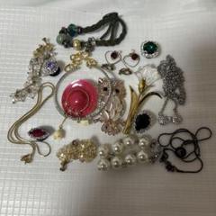 多様なデザインのセット