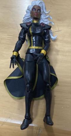 マーベルレジェンド　ストーム　サンダーバード　セット　X-MEN Amazon.com: Marvel Hasbro X-Men Series 15-cm Collectible