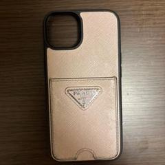 プラダ　スマホケース　iPhone15