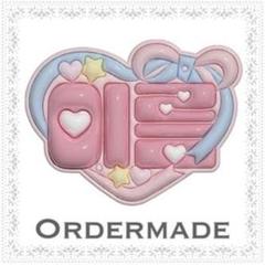 ネームボード　オーダー専用 𝒈.𝒊.𝒈.𝒊 【4月オーダー再開】 | メルカリ•STORESで