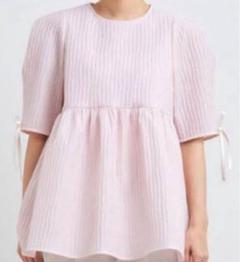 美品　yori ヨリ フクレフレアブラウス ピンク38 yori フクレフレアブラウス ピンク 38 - メルカリ