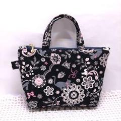 453 ハンドメイド ミニトートバッグ 猫柄 黒 リス うさぎ