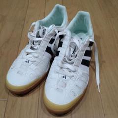 adidas フットサルシューズ