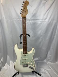 Fender ストラト Road Worn 60s Olympic White
