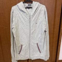 TOMMY HILFIGER 164cm グレー薄手パーカー