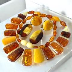 美品✨天然琥珀 クリアアンバー 本蝋琥珀 ロシア産 ネックレス＆イヤリング
