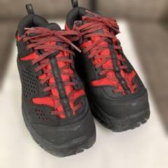 HOKA ONE ONE ホカオネオネ メンズ スニーカー 赤黒