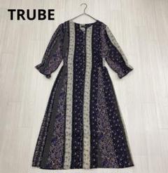 ◆ TRUBE 花柄　シフォン　Vネック　ロング　ワンピース　ウエストギャザー