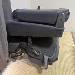 引き取り限定　ランクル プラド 78 純正3列目シート。 引き取り限定ランクル プラド 78 純正3列目シート。