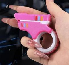 ガンハンドスピナー ガンフィジェットトイ　ハンドスピナー　変形スピナー【ピンク】