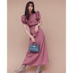 アンスリード　新木優子　着用ワンピ 新木優子、SNIDEL “ニットとワンピース”の着こなし披露