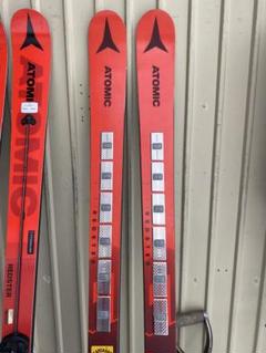 ATOMIC REDSTER X9iWB スキー板 168cm