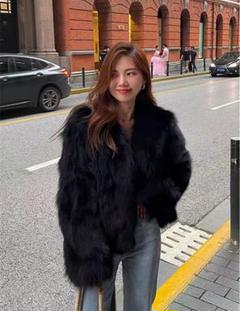 秋冬必須❤️フェイクファー付シンプルアウター ゆったりデート女子会に最適