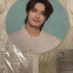 2025年最新】seventeen follow again うちわ ジュンの人気