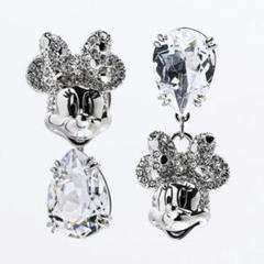 【新品】定価24,000円　スワロフスキー ピアス  ミニーマウス ドロップ SWAROVSKI スワロフスキー ピアス Disney Minnie Mouse