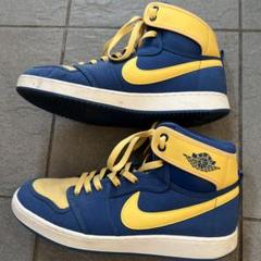 Nike ハイカットバスケットシューズ ネイビー/イエロー