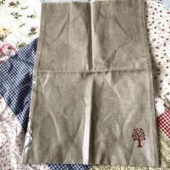 再お値下げ　新品未使用　ティアラ　クロスステッチ刺繍袋