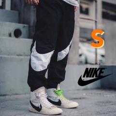 新品 レア NIKE トラックパンツ ”Big Swoosh” Sサイズ