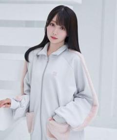 最終値下げ】fake leather outerロゼミューズジャケット白