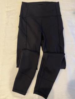 【　ルルレモン  lululemon 　】  レギンス   黒　匿名配送 ルルレモン lululemon 】 レギンス 黒 匿名配送 - メルカリ