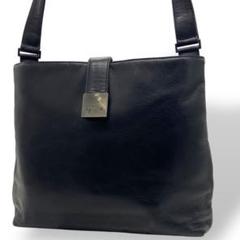 美品 Agnès b. アニエスベー　ショルダーバッグ レザー ブラック　黒
