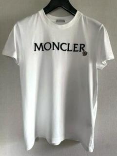leira. 　モンクレール　刺繍ロゴTシャツ　M 美品　　2024年製 leira. 様専用 モンクレール 刺繍ロゴTシャツ M 美品 2024年製