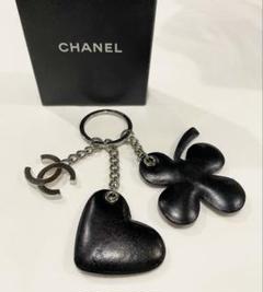 【CHANEL】シャネル★チャーム付きキーリングハートキーホルダー キーホルダー CHANEL(シャネル) - 海外通販のBUYMA