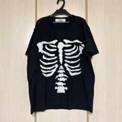 骨Tシャツ