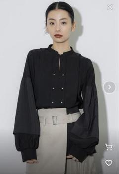 UNITED TOKYO 長袖ブラウス　美品 UNITED TOKYO - 【UNITED TOKYO】ブラウスの通販 by hiver87's