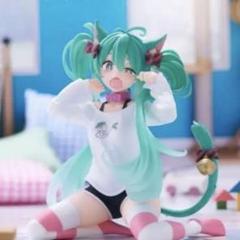 TAITO - 初音ミク Desktop cute フィギュア 猫耳Tシャツver 24体 Amazon.co.jp: 初音'ミク Desktop Cute フィギュア ～猫耳T