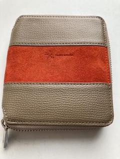 【新品/本物】TAKEO KIKUCHI 二つ折財布/オレンジ　￥15,400- 楽天市場】タケオキクチ 二つ折り財布 オレンジの通販