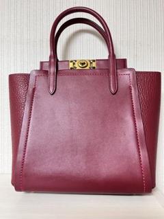 【美品】COACHトループ 2wa y バッグ バイカラー 白黒 ターンロック 楽天市場】コーチ トループの通販