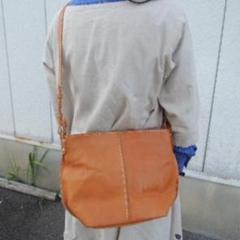 新品☆14800円 牛革 2WAYバッグ ハンド ショルダー☆軽い タグ無し