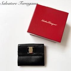 フェラガモ 二つ折り財布の中古/未使用品 - メルカリ フェラガモ 二つ折り財布の中古/未使用品 - メルカリ