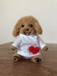 羊毛フェルト 犬　トイプードル　ぬいぐるみ 置物　ハンドメイド