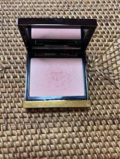 新品未使用　TOMFORD フランティックピンク　チーク チーク カラー 01 フランティック ピンク / TOM FORD BEAUTY