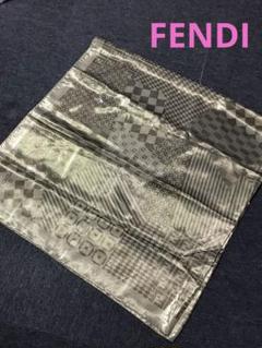 美品⭐︎ フェンディ　FENDI 大判　ショール　スカーフ　ズッカ　金糸　ラメ
