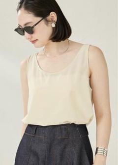新品タグ付き　Plage FLUID TANK ブラウス　ナチュラル