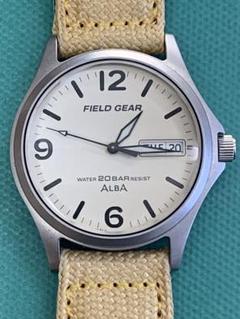 セイコー　アルバ　80年代　フィールドギア　状態良好 アルバ SEIKO セイコー ALBA フィールドギア ミリタリータイプ