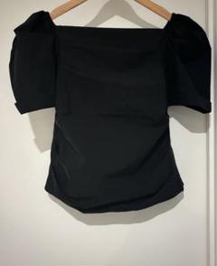 オフショルダートップス（エクリュ） | MACHATT ONLINE STORE