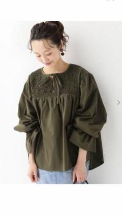 SLOBE IENA  新品未使用タグ付き ブラウスのサムネイル