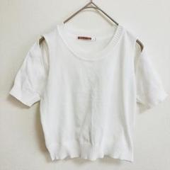 個性的 ＊ ニナエリナ 肩見せ ショート丈 ニット トップス 半袖