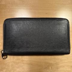 ルイヴィトン タイガ レザー長財布 ジッピーオーガナイザー黒　ラウンドファスナー