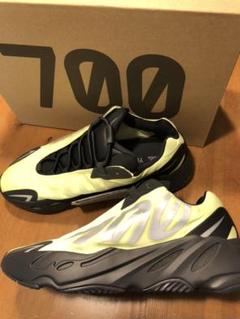 adidas YEEZY BOOST 700 MNVN FY3727