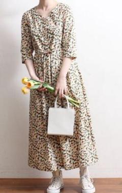 fig London フィグロンドン 花柄襟付きワンピース F fig London フィグロンドン 花柄襟付きワンピース F