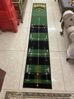 ゴルフの練習用カーペット